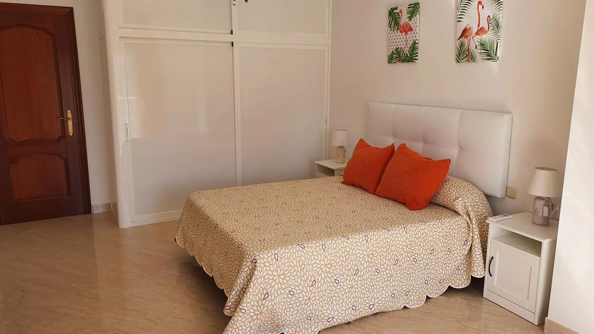 Rico Apartaments Animas Nerja Apartman