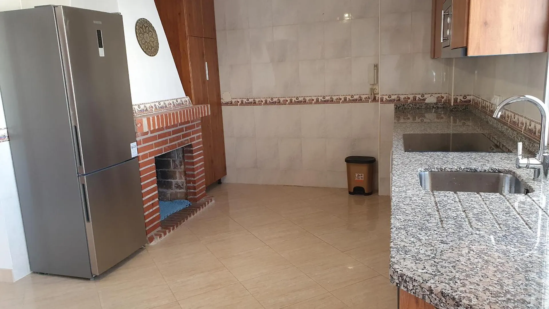 Rico Apartaments Animas Nerja Apartman